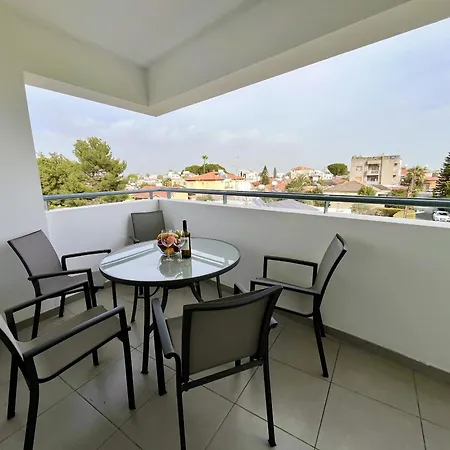 Sun Line Apartamento Nicosia